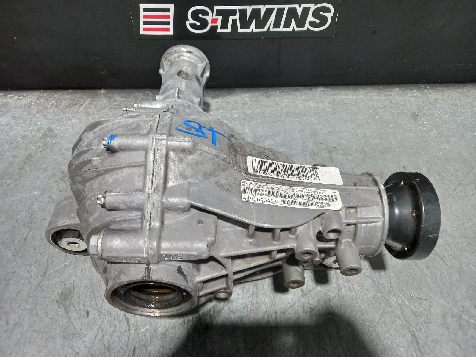 Used auto part listing image: 2016 MERCEDES GLE CLASS DIFFERENTIAL CENTRE FRONT, C292/W166, 3.70 RATIO, 06/15-04/19 0000313482