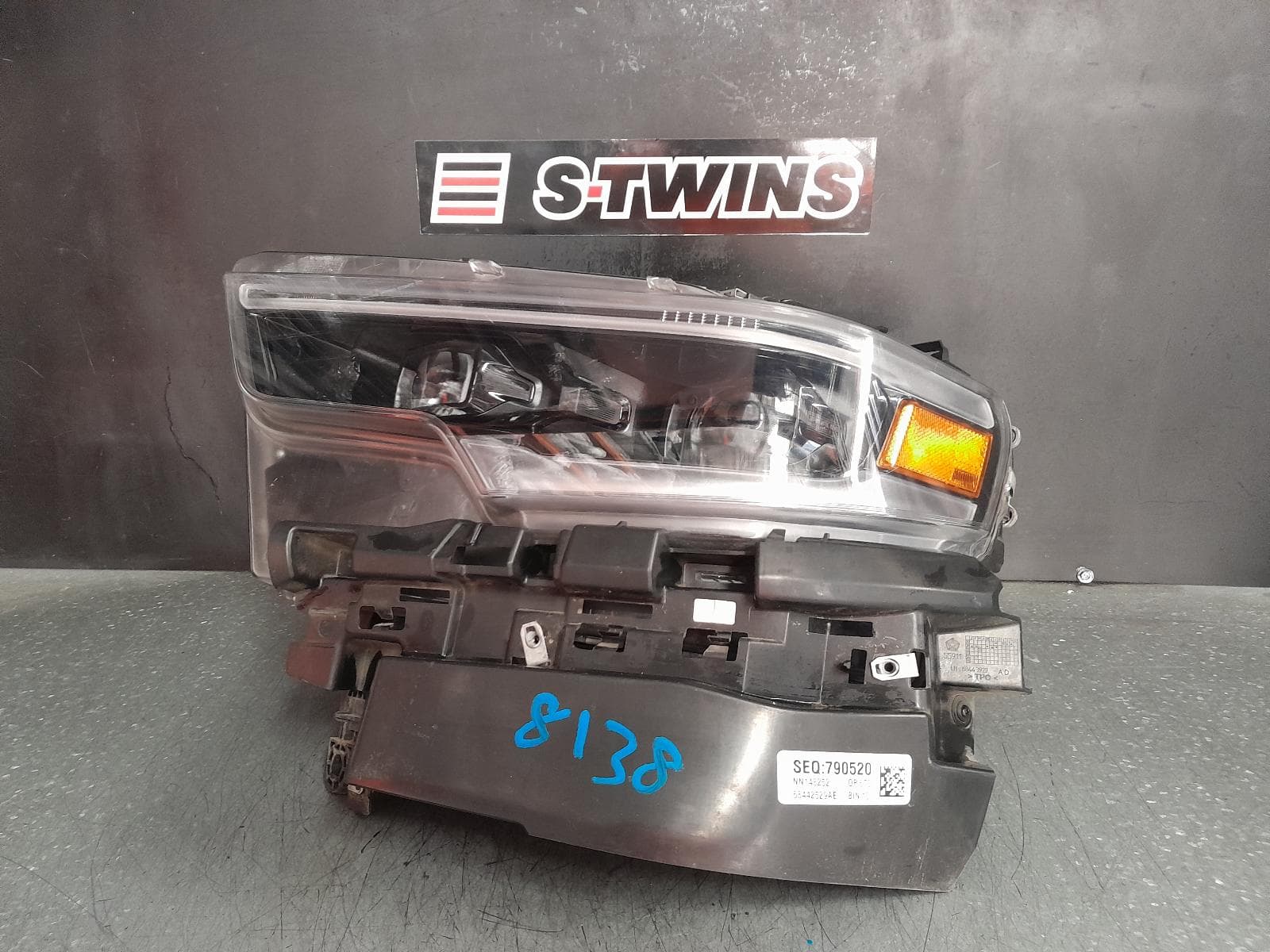Used auto part listing image: 2022 RAM 1500 LEFT HEADLAMP DT, LED TYPE, NON SMOKED, DUAL PROJECTOR, 10/20- 0000358305