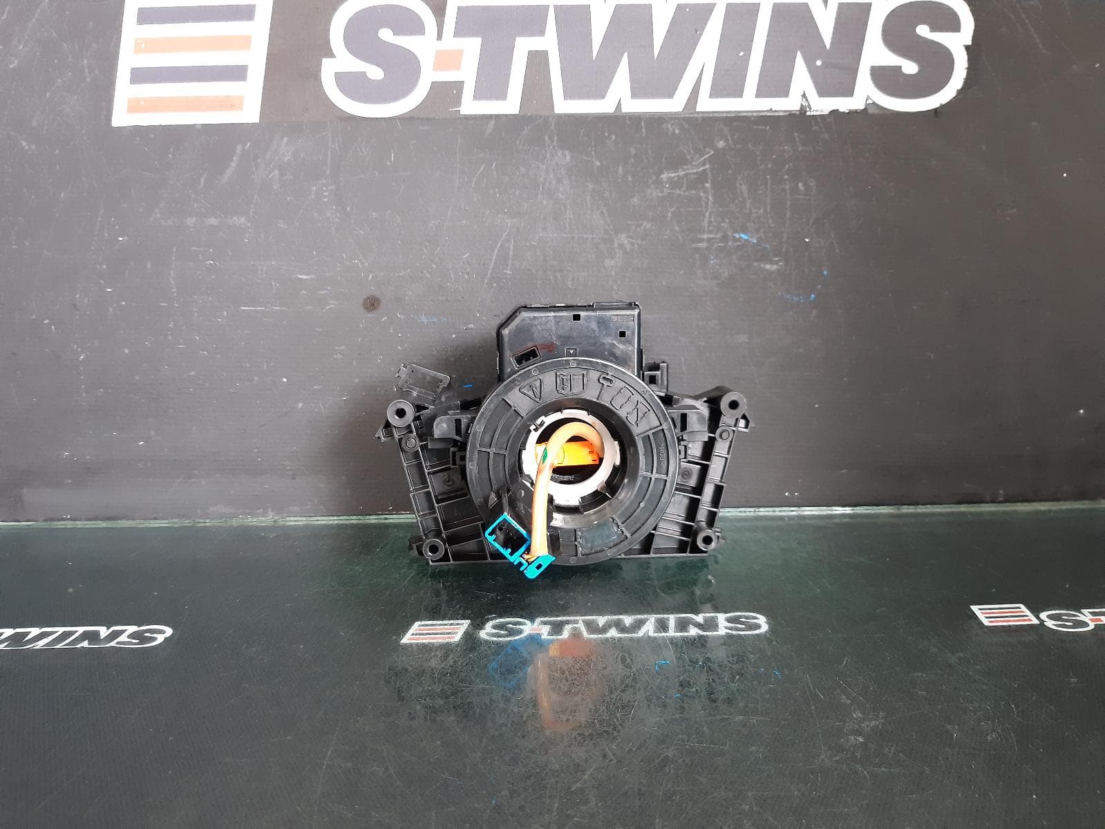 Used auto part listing image: 2013 MITSUBISHI MIRAGE CLOCKSPRING, LA, 3 CLIP TYPE, 12/12-05/14 0000014605