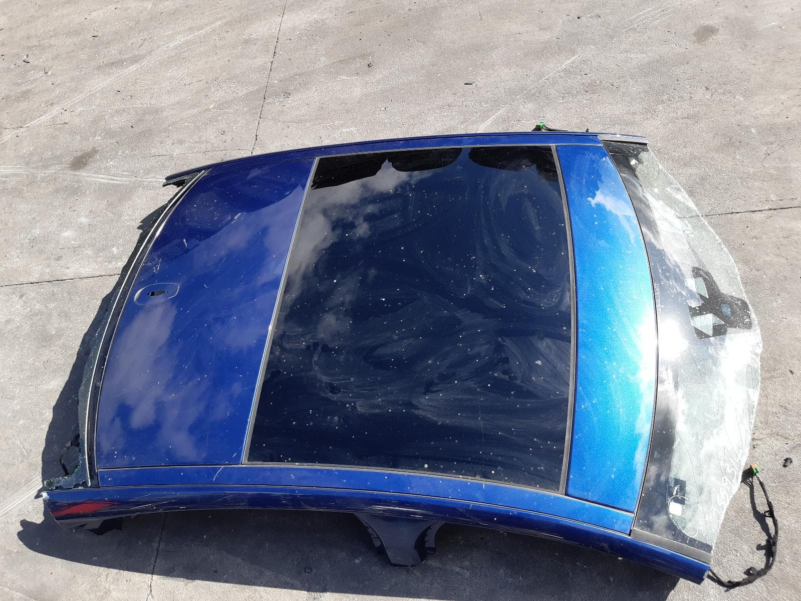 Used auto part listing image: 2016 JAGUAR XE ROOF GLASS SUNROOF T X760, 05/15-06/24 0000115902