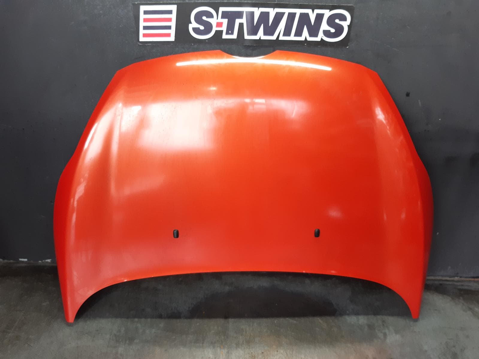 Used auto part listing image: 2011 FORD FIESTA BONNET WT, 10/10-08/13 0000353311