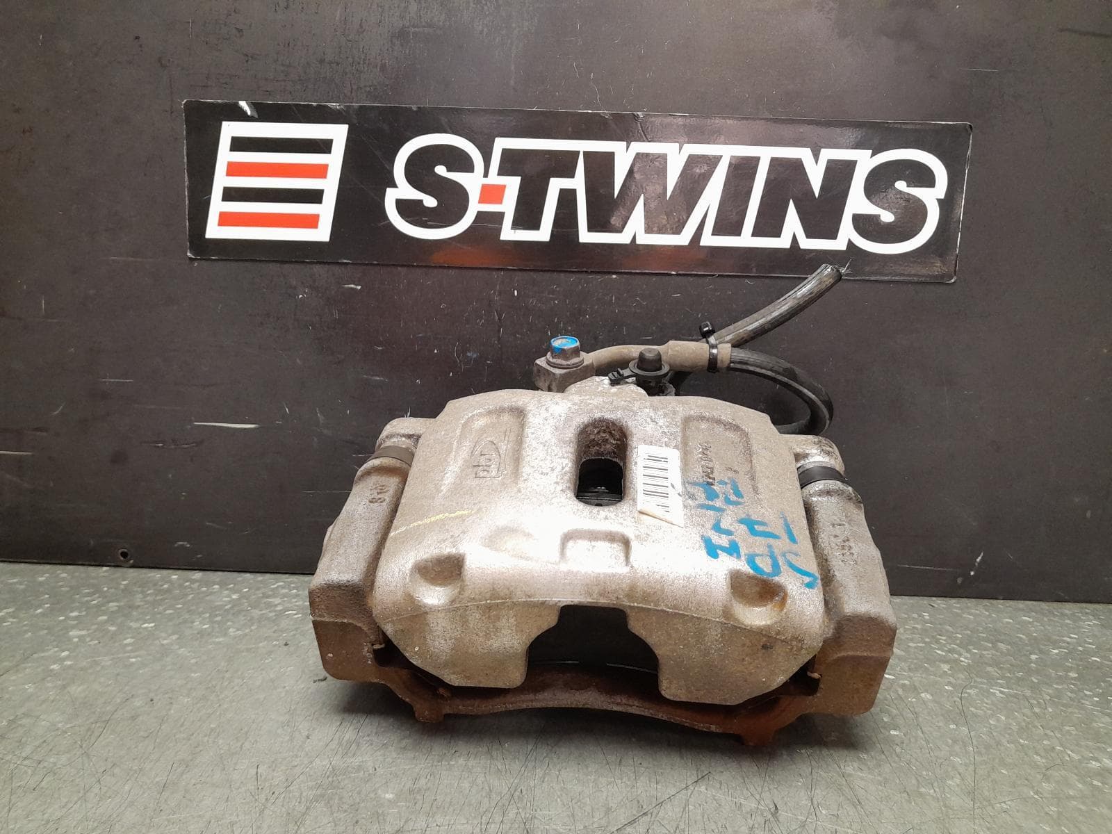 Used auto part listing image: 2012 FORD TERRITORY CALIPER RH REAR, SX-SZ, 05/04-12/16 0000361886