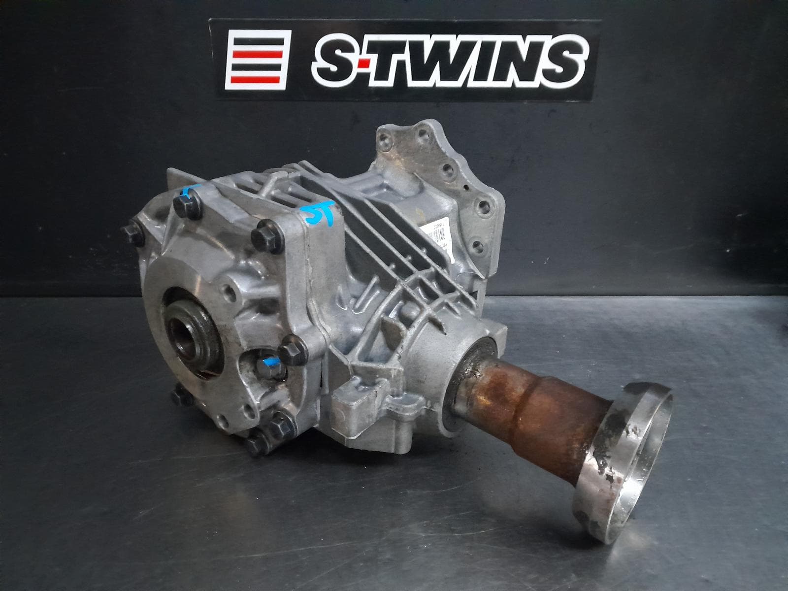 Used auto part listing image: 2010 VOLVO S60/V60 TRANSFER CASE Mk2, 12/10-12/18 0000274237