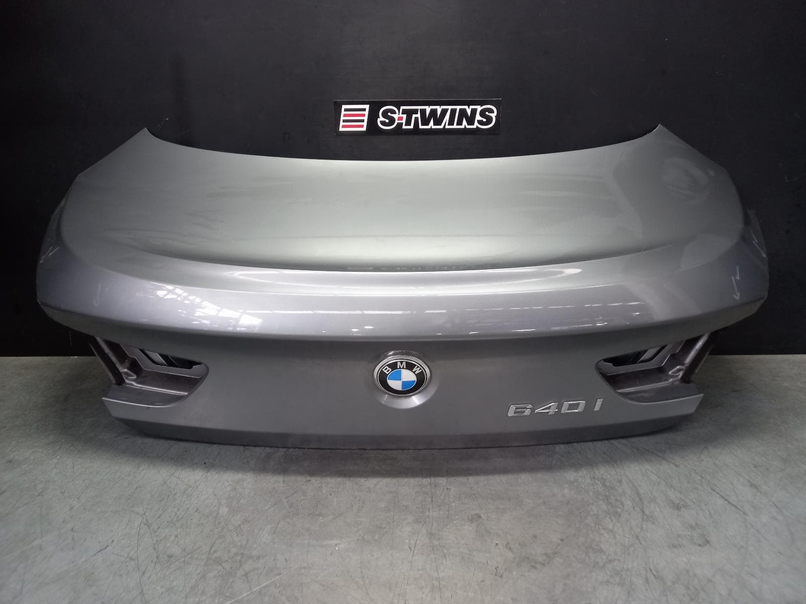 Used auto part listing image: 2014 BMW 6 SERIES BOOTLID TAILGATE BOOTLID, F06, GRAN COUPE, 09/12-08/18 0000352225