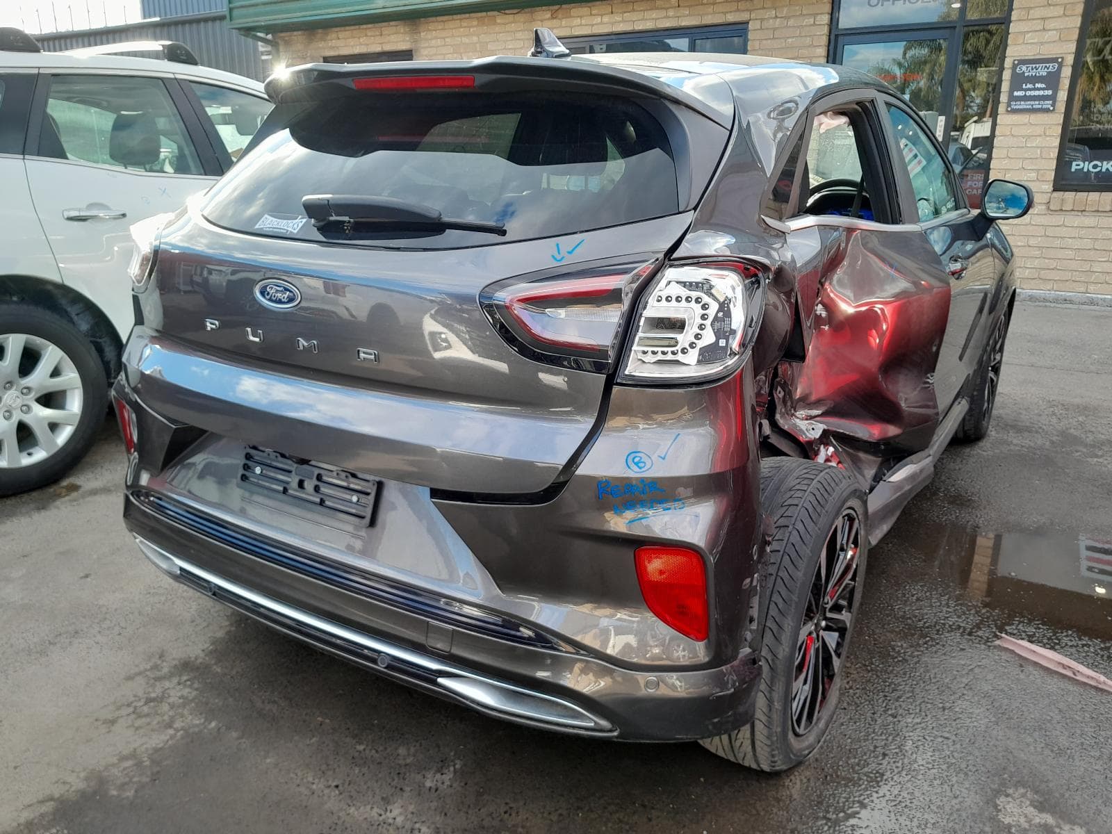 2021 FORD PUMA 5