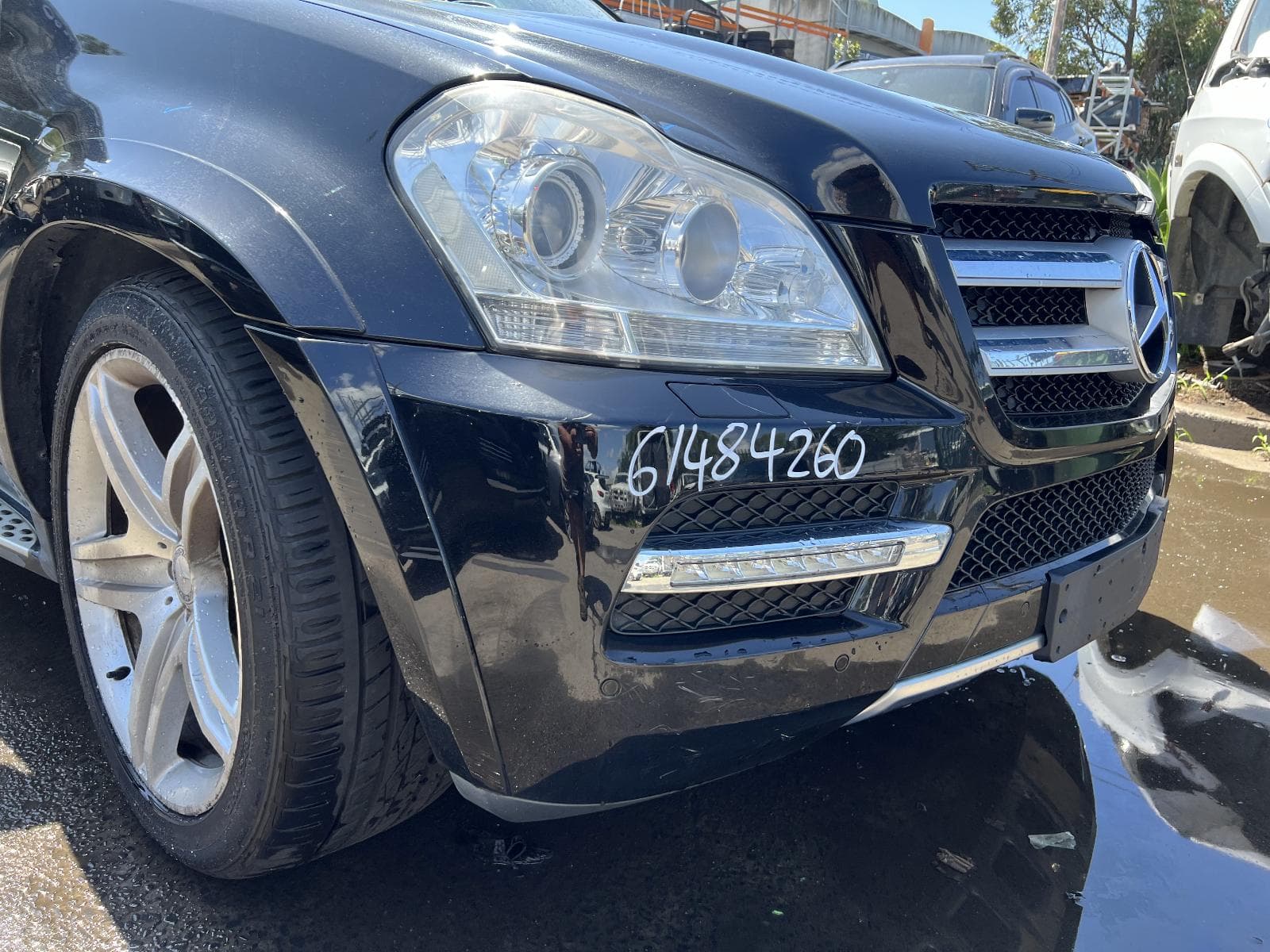 2011 MERCEDES GL CLASS 8