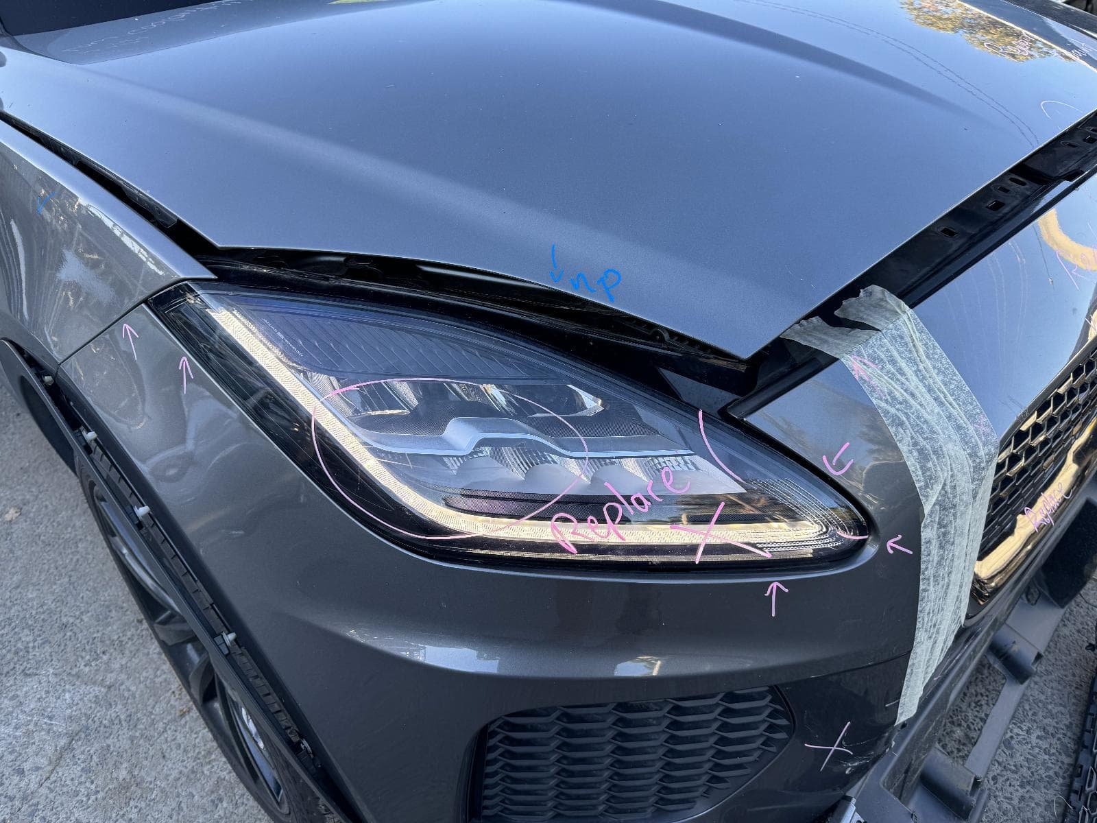 2018 JAGUAR E PACE 6