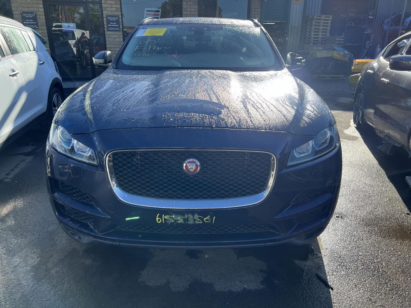 2017 JAGUAR F PACE 10