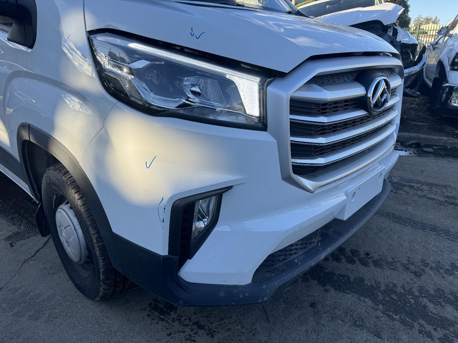 2022 LDV DELIVER 9 8