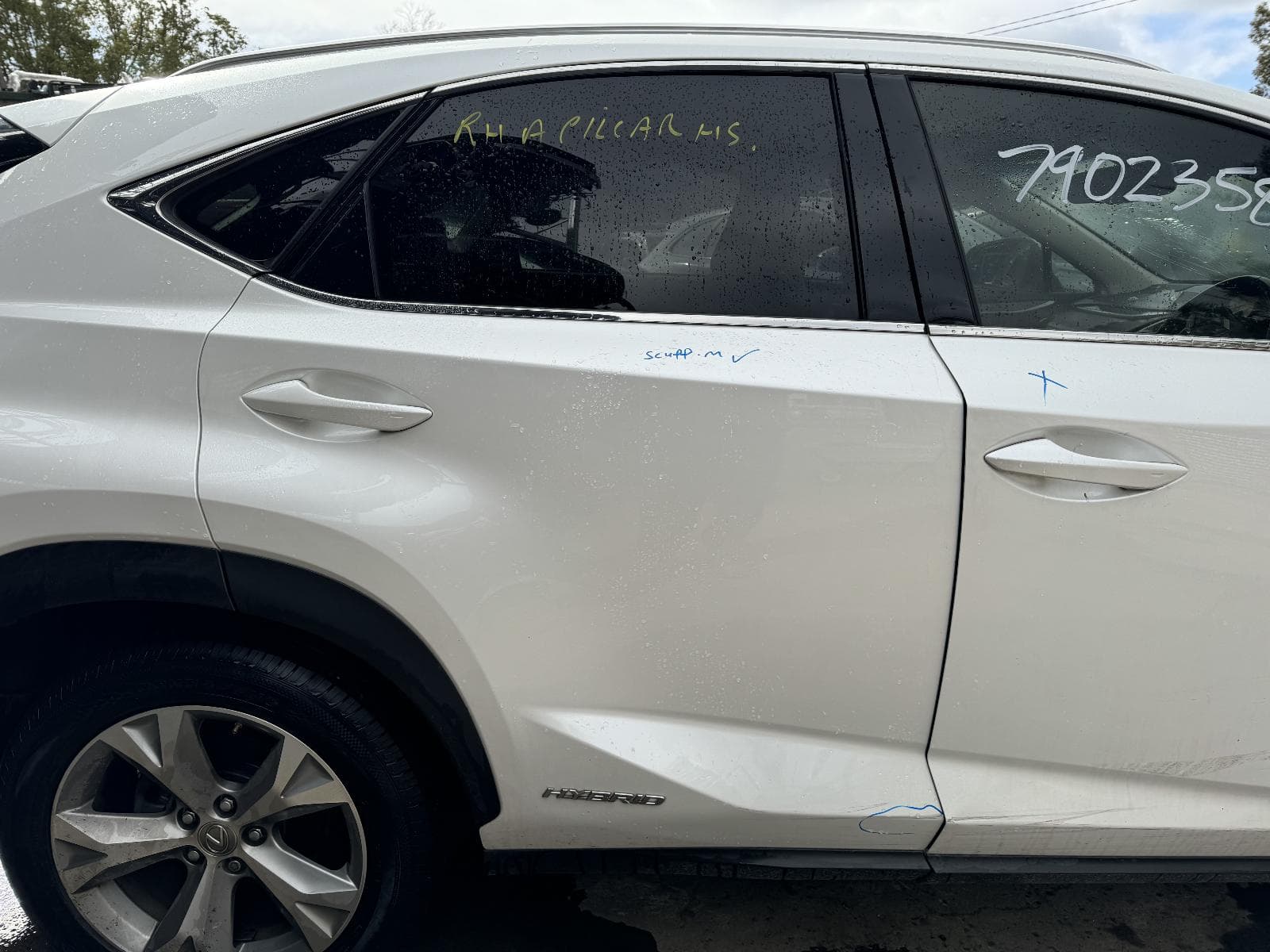 2015 LEXUS NX 14