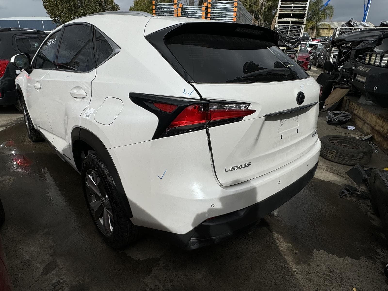 2015 LEXUS NX 3