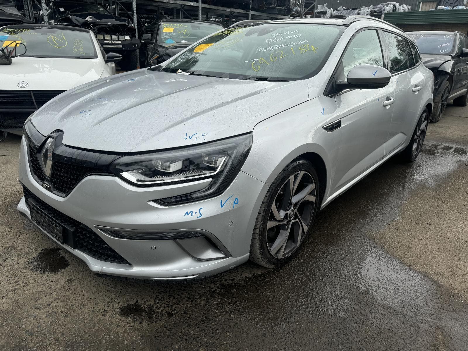 Featured wrecking vehicle: 2017 RENAULT MEGANE (stock 7767)