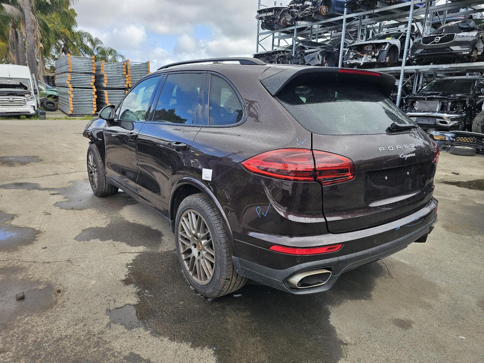 2016 PORSCHE CAYENNE 4