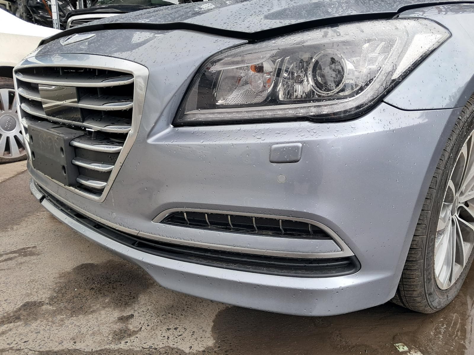 2015 HYUNDAI GENESIS 10