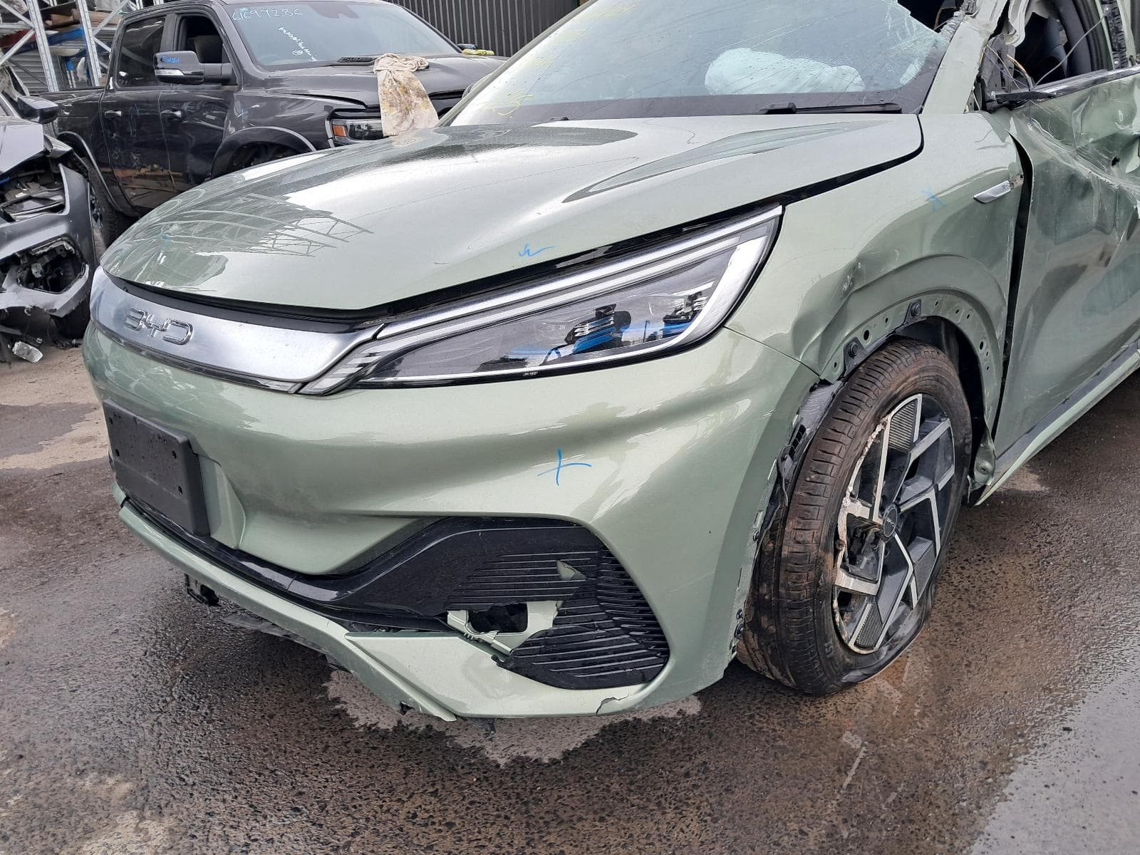 2023 BYD ATTO 3 8