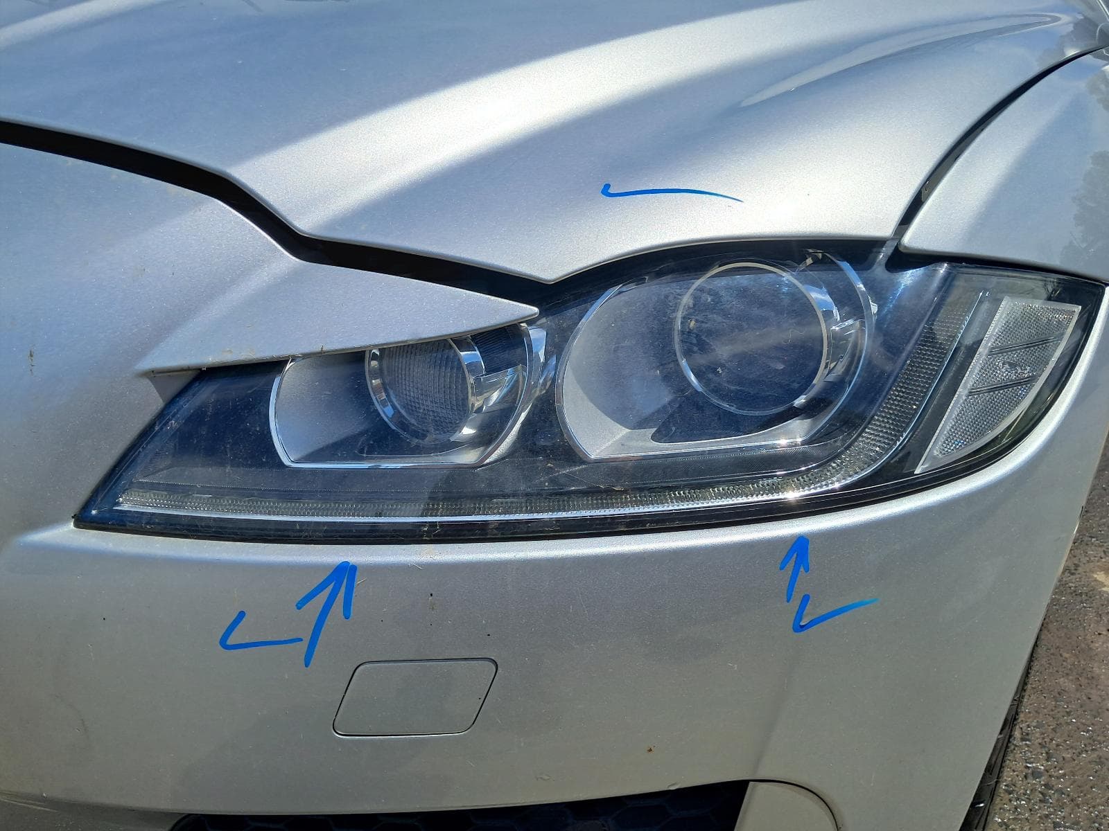 2016 JAGUAR XF 8