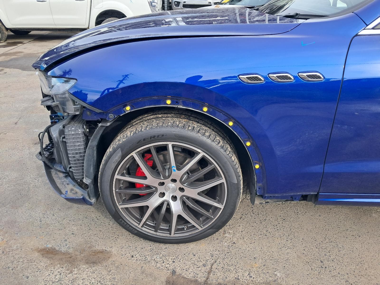 2017 MASERATI LEVANTE 12