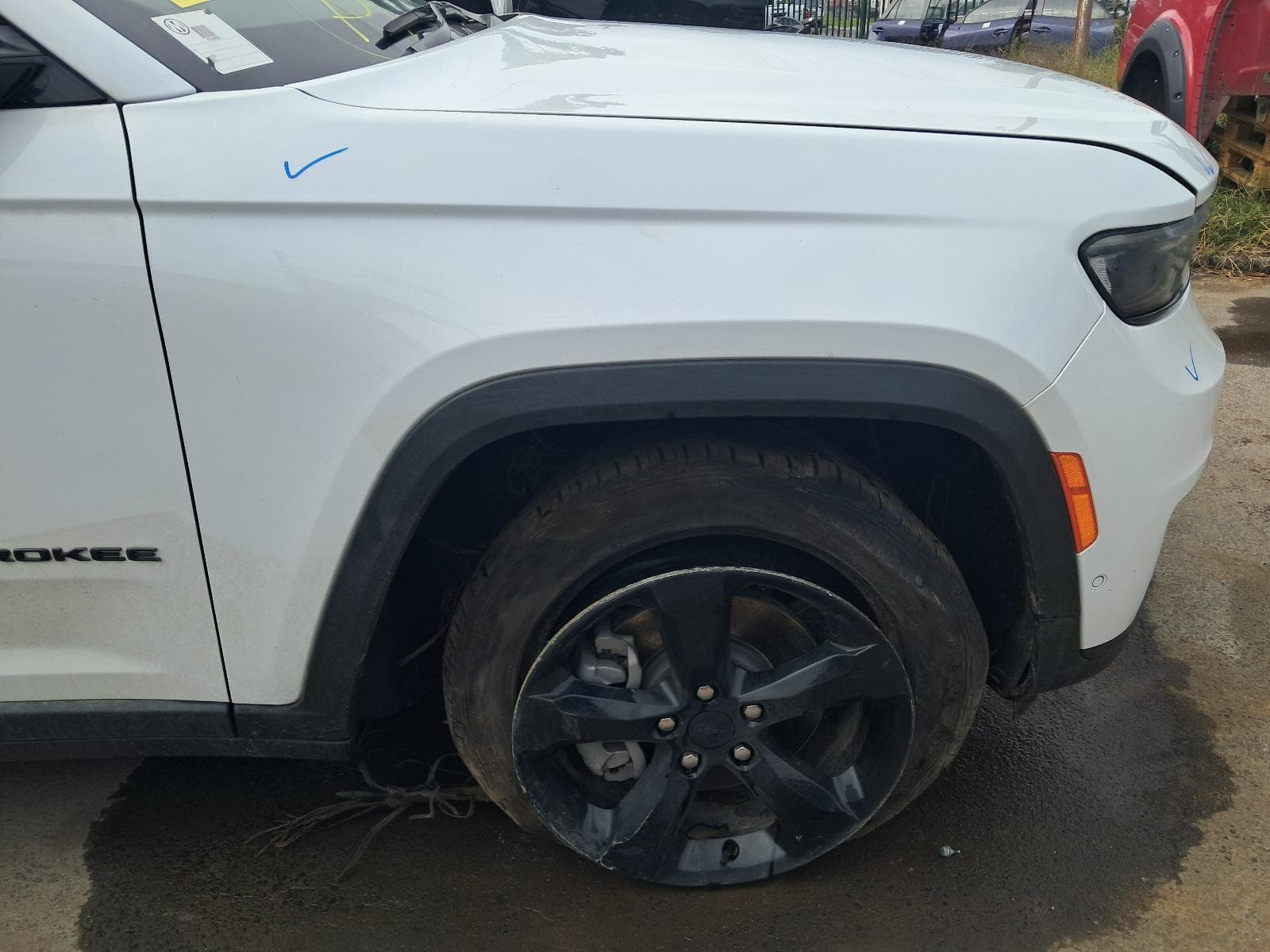 2023 JEEP GRANDCHEROKEE 11