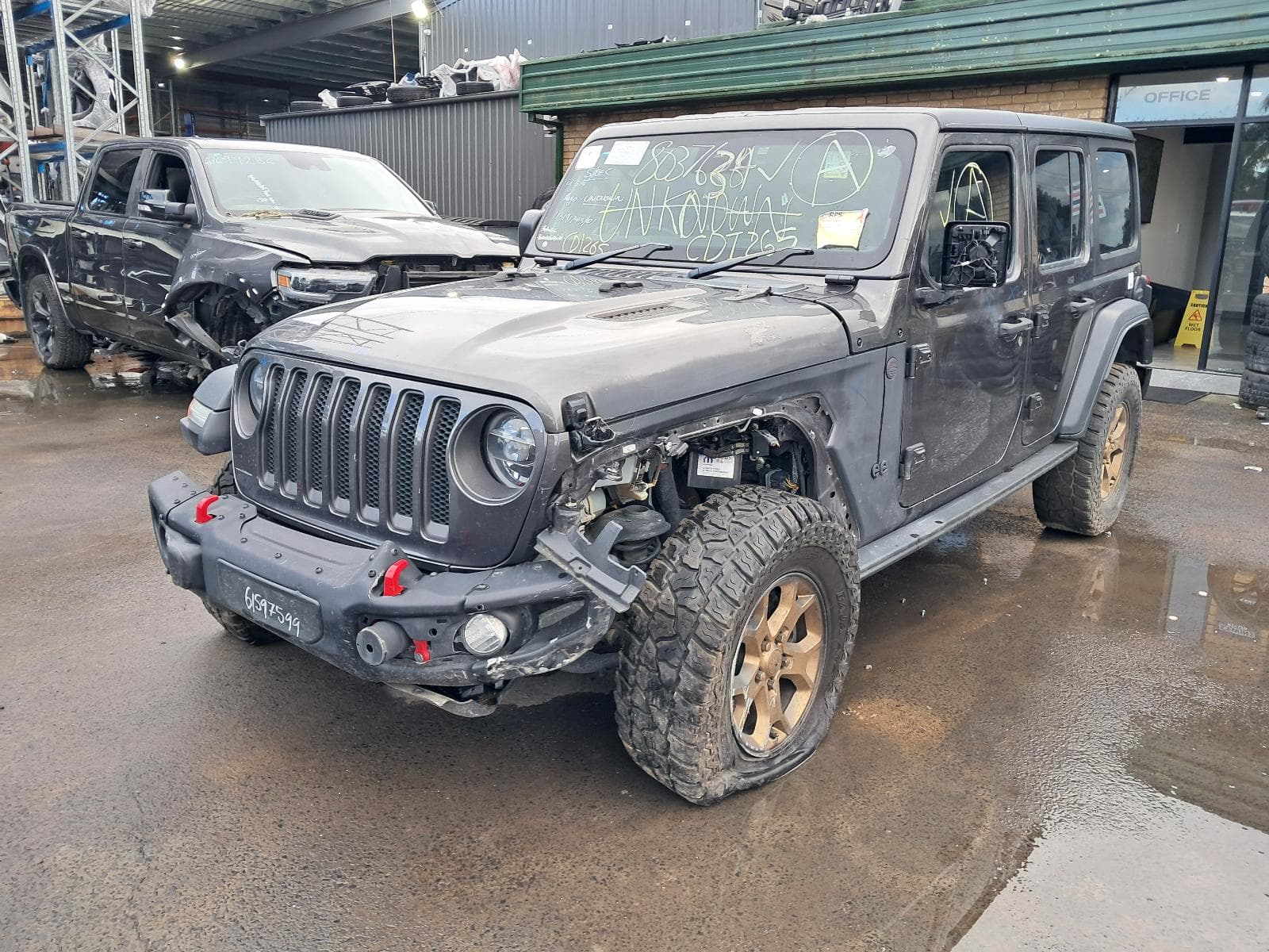 2020 JEEP WRANGLER 4