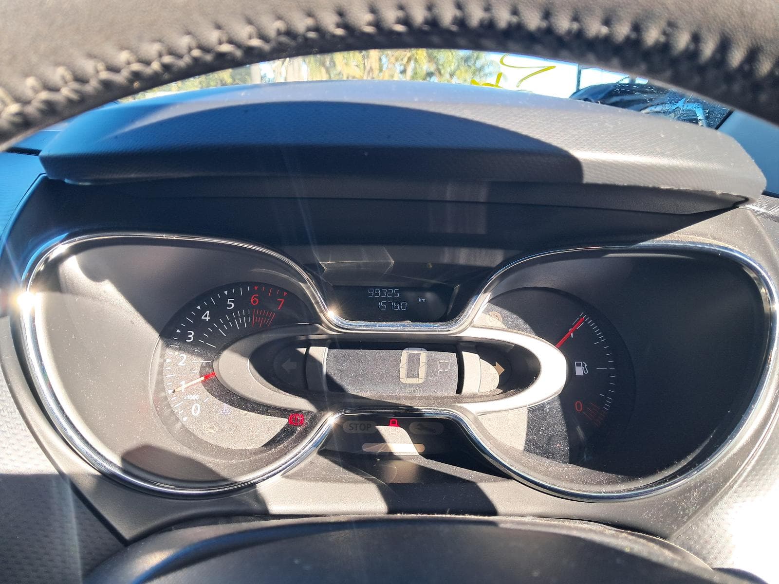 2015 RENAULT CAPTUR 2