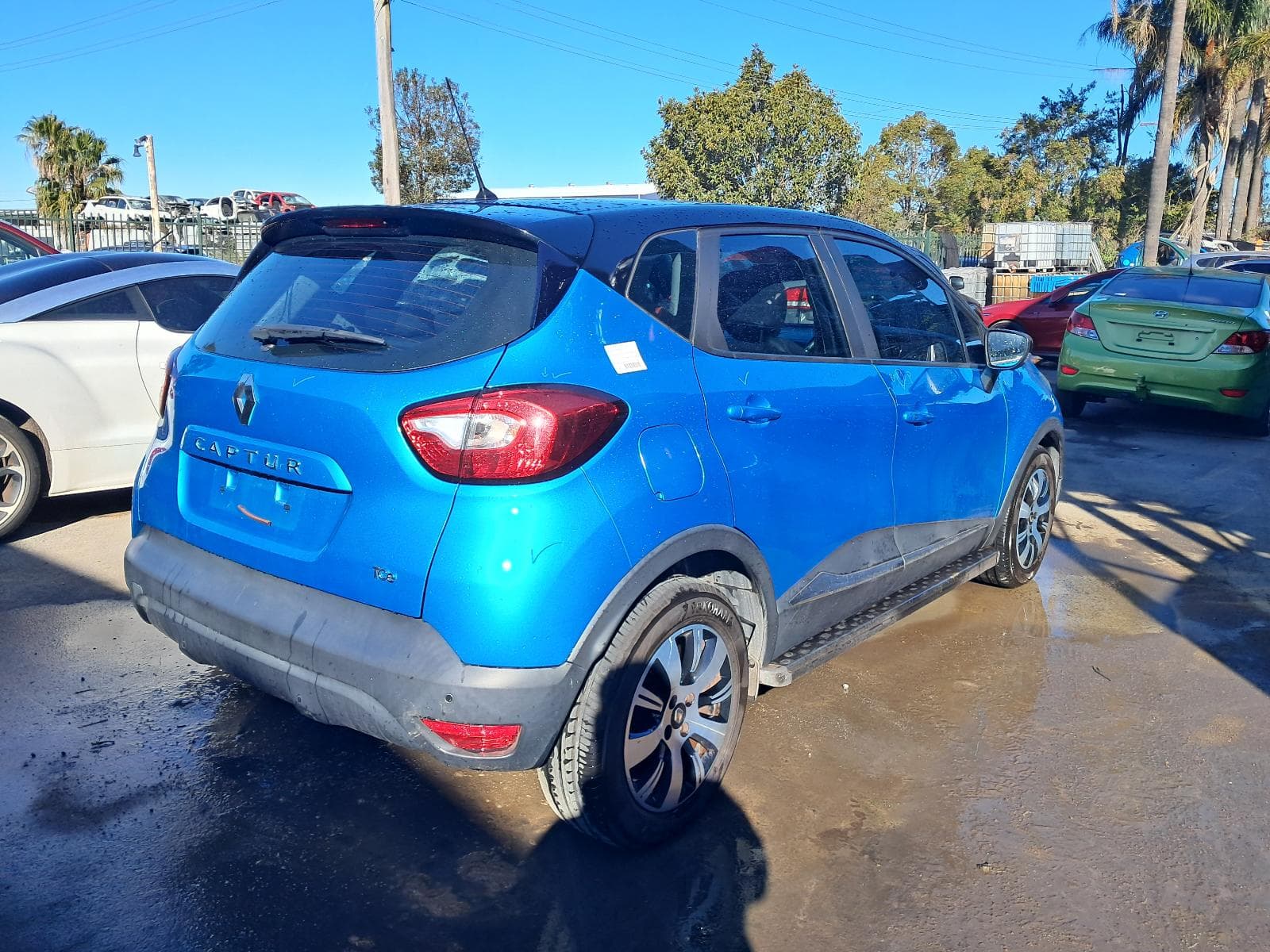 2015 RENAULT CAPTUR 3