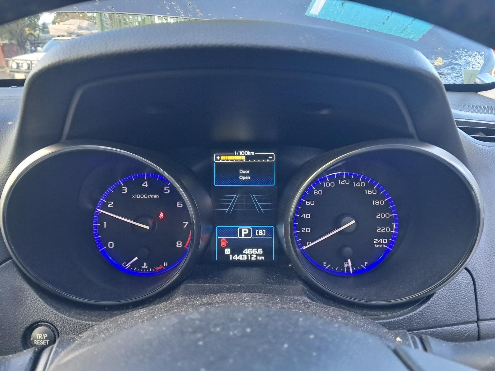 2016 SUBARU OUTBACK 2