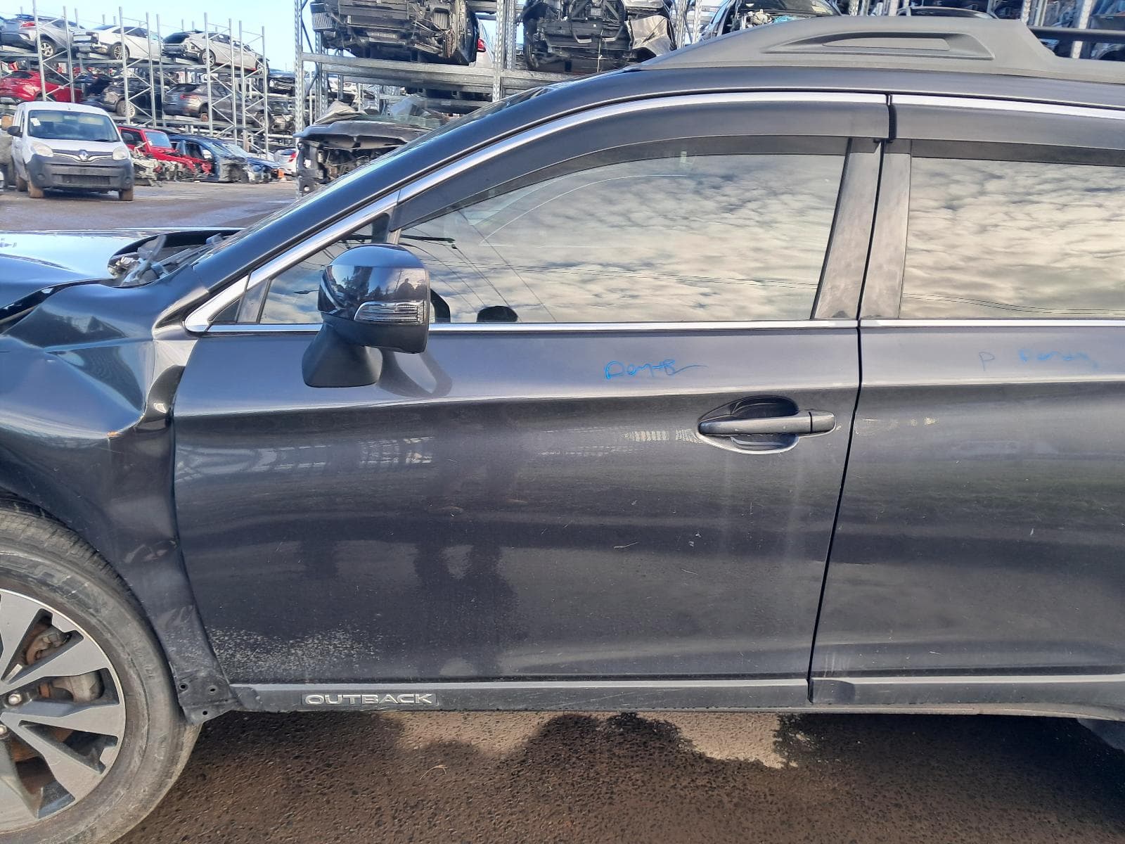 2016 SUBARU OUTBACK 13