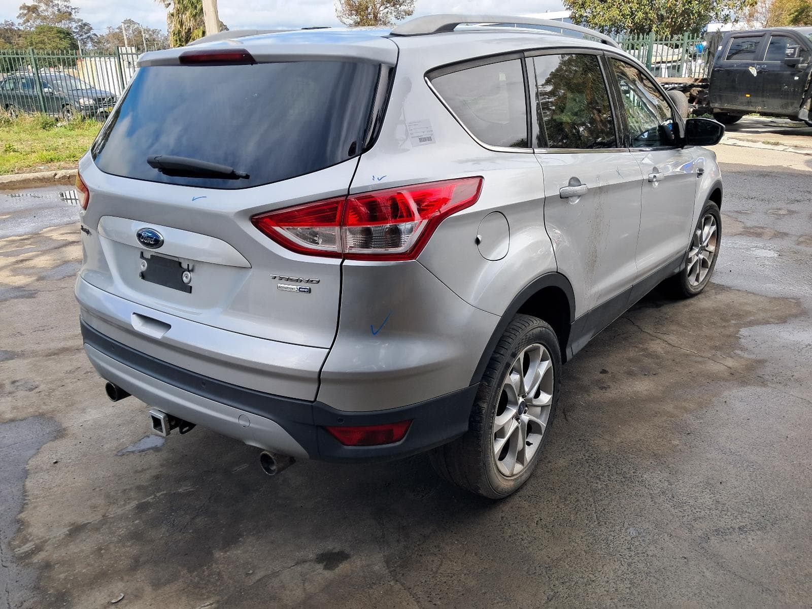 Featured wrecking vehicle: 2013 FORD KUGA (stock 9273)