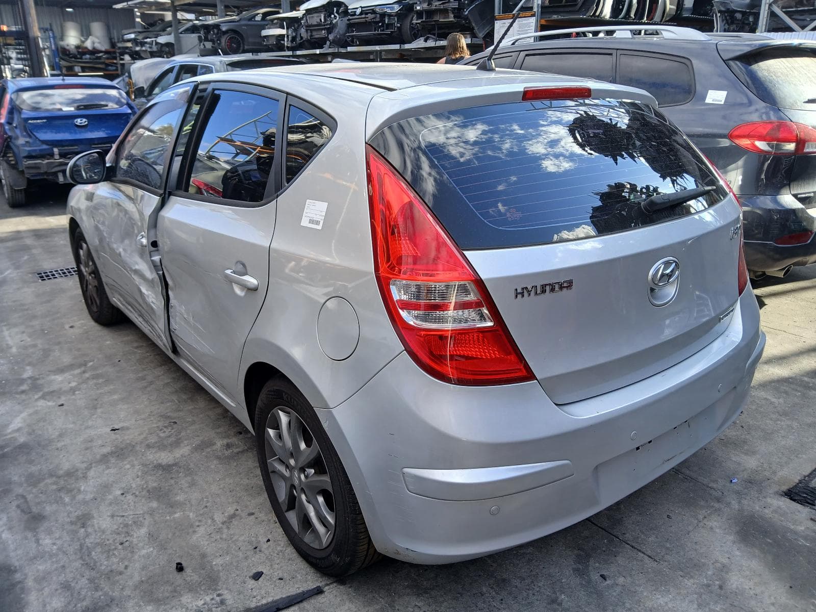 2011 HYUNDAI I30 3
