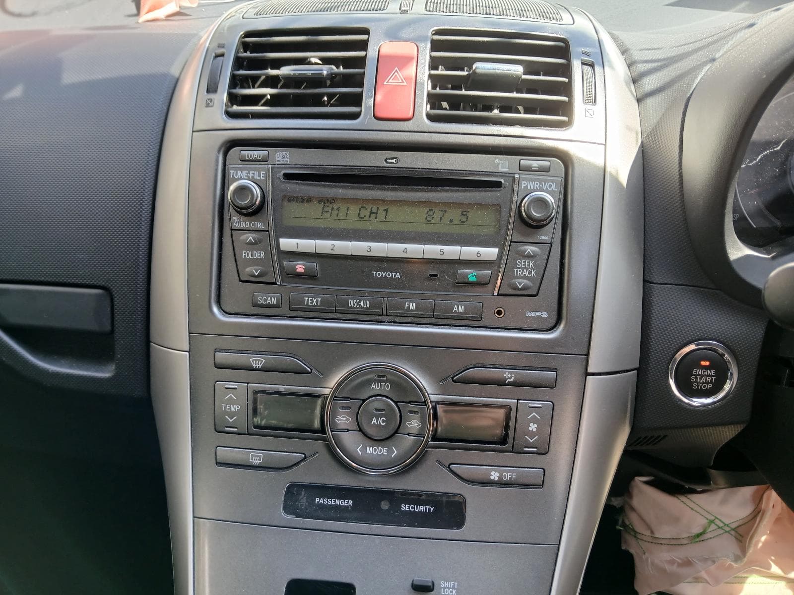 2007 TOYOTA COROLLA 3