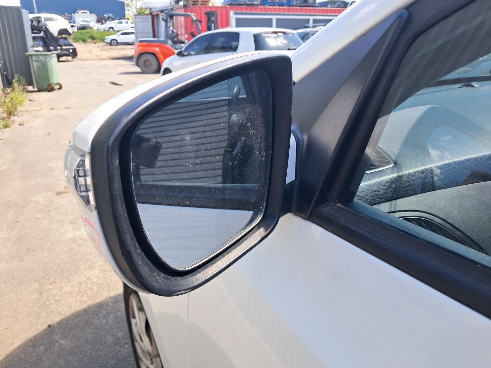 2015 HYUNDAI IX35 12