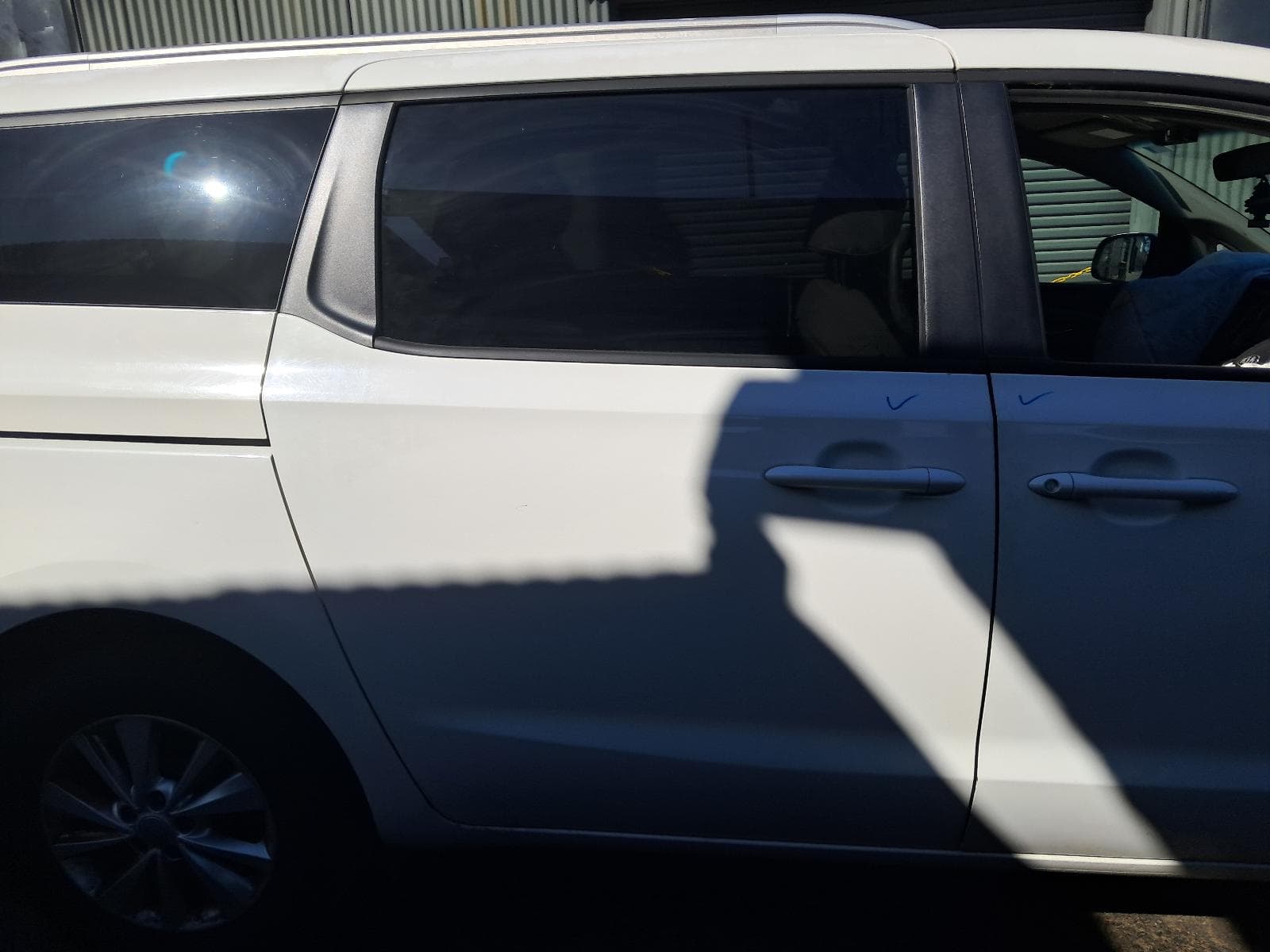 2015 KIA CARNIVAL/GRAND CARNIVAL 11