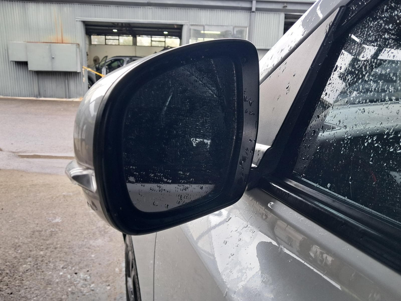 2016 SUZUKI VITARA 14