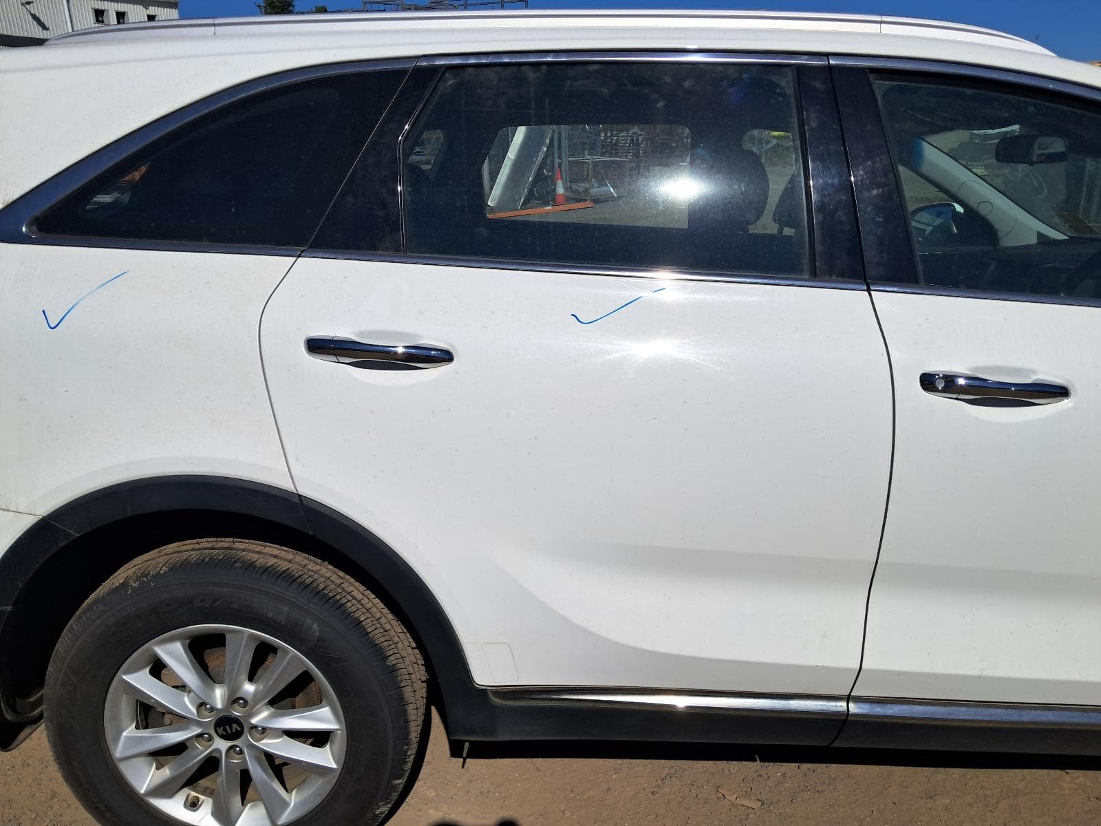 2018 KIA SORENTO 14