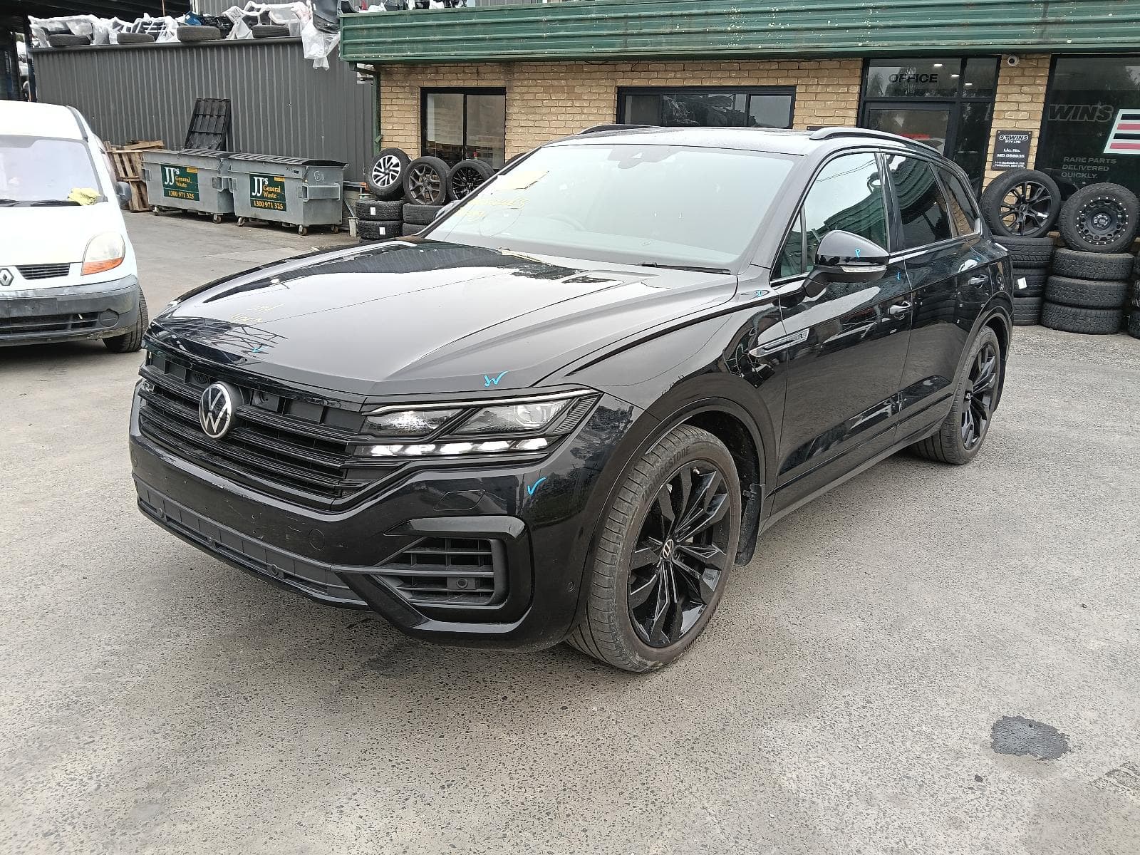 2021 VOLKSWAGEN TOUAREG 3