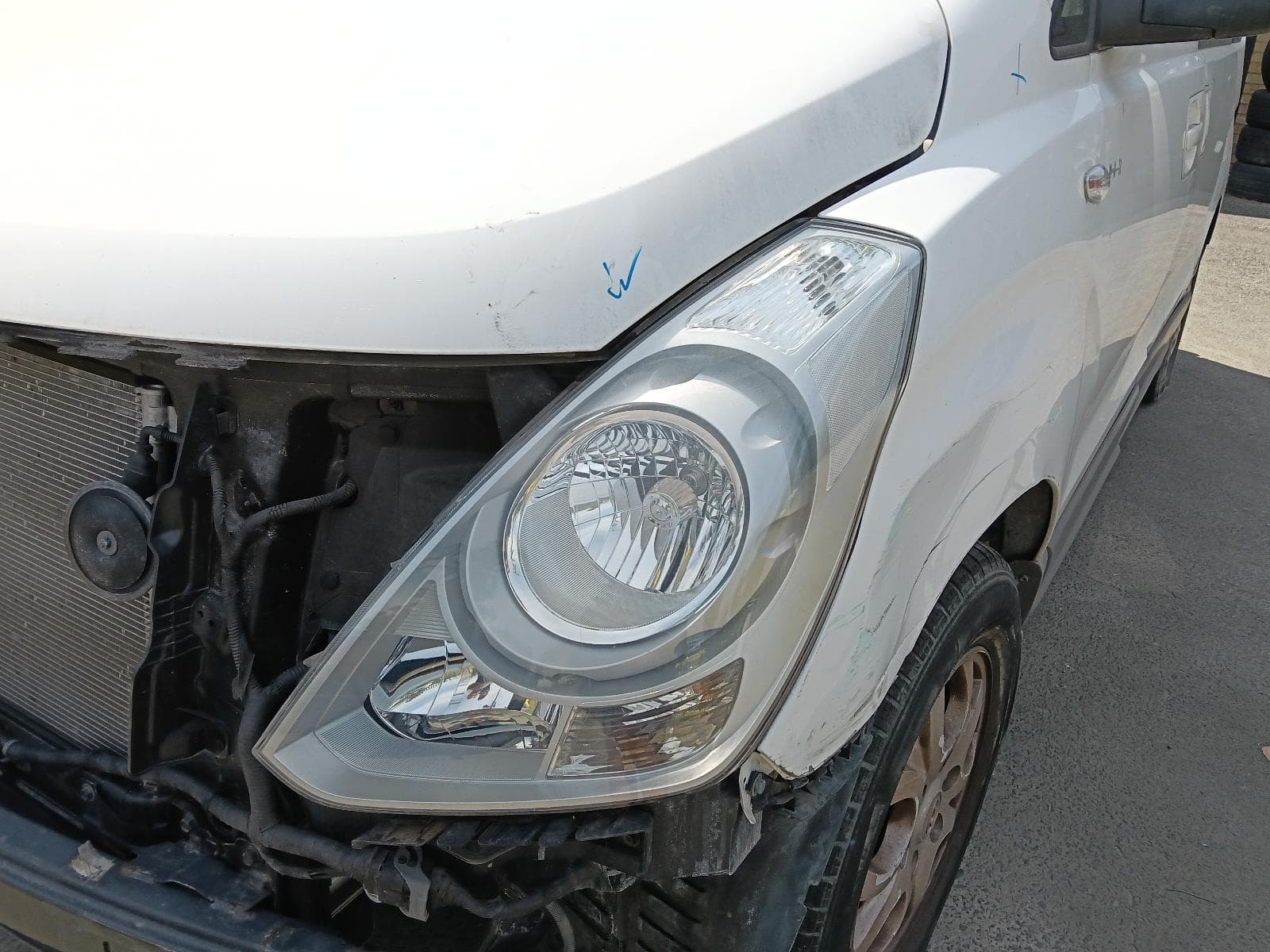 2015 HYUNDAI ILOAD/IMAX 7