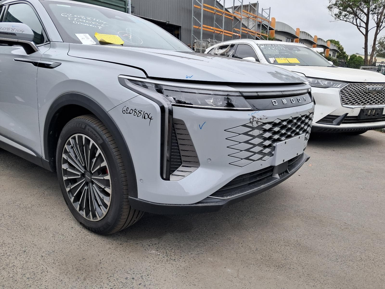 2025 OMODA OMODA 9 8