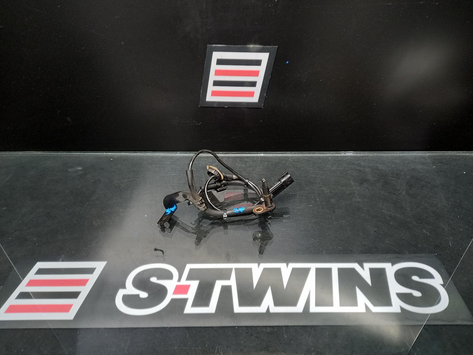 Used auto part listing image: 2012 DODGE JOURNEY ABS SENSOR FRONT (RH SIDE), JC, 09/08-12/16 0000156791