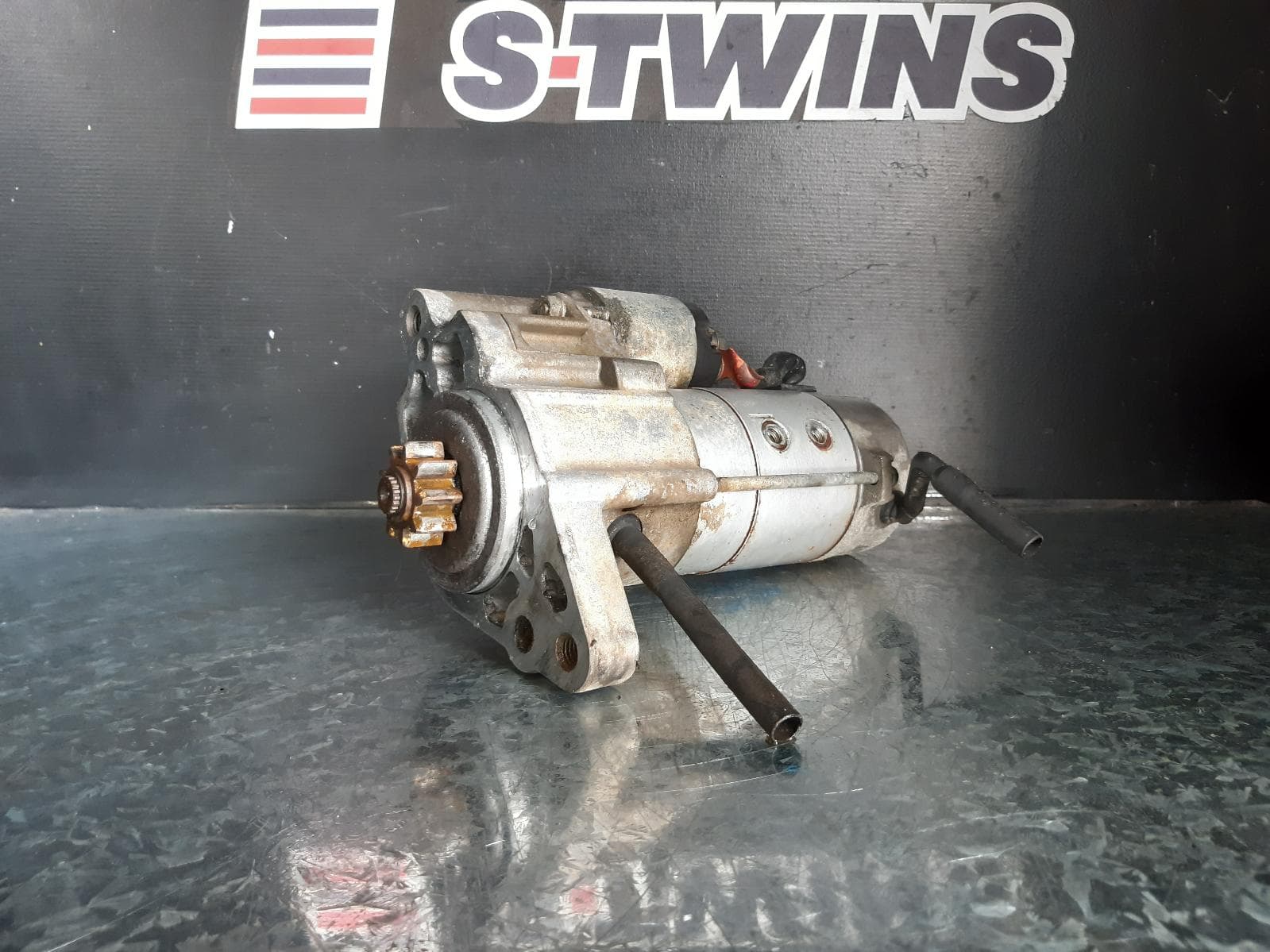 Used auto part listing image: 2010 LAND ROVER DISCOVERY STARTER DIESEL, 2.7, TURBO, L319, 10/09-11/12 0000142934