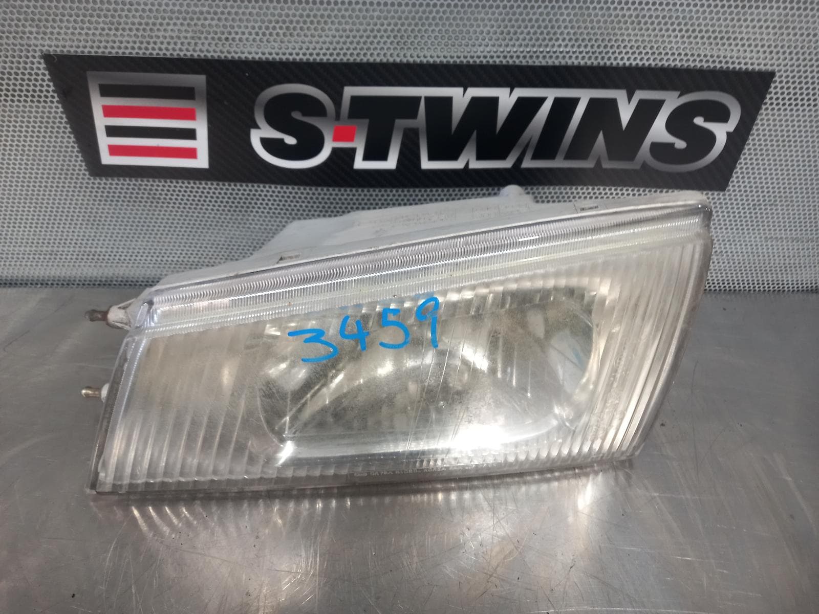 Used auto part listing image: 2004 KIA PREGIO LEFT HEADLAMP CT, 08/02-06/04 0000162491