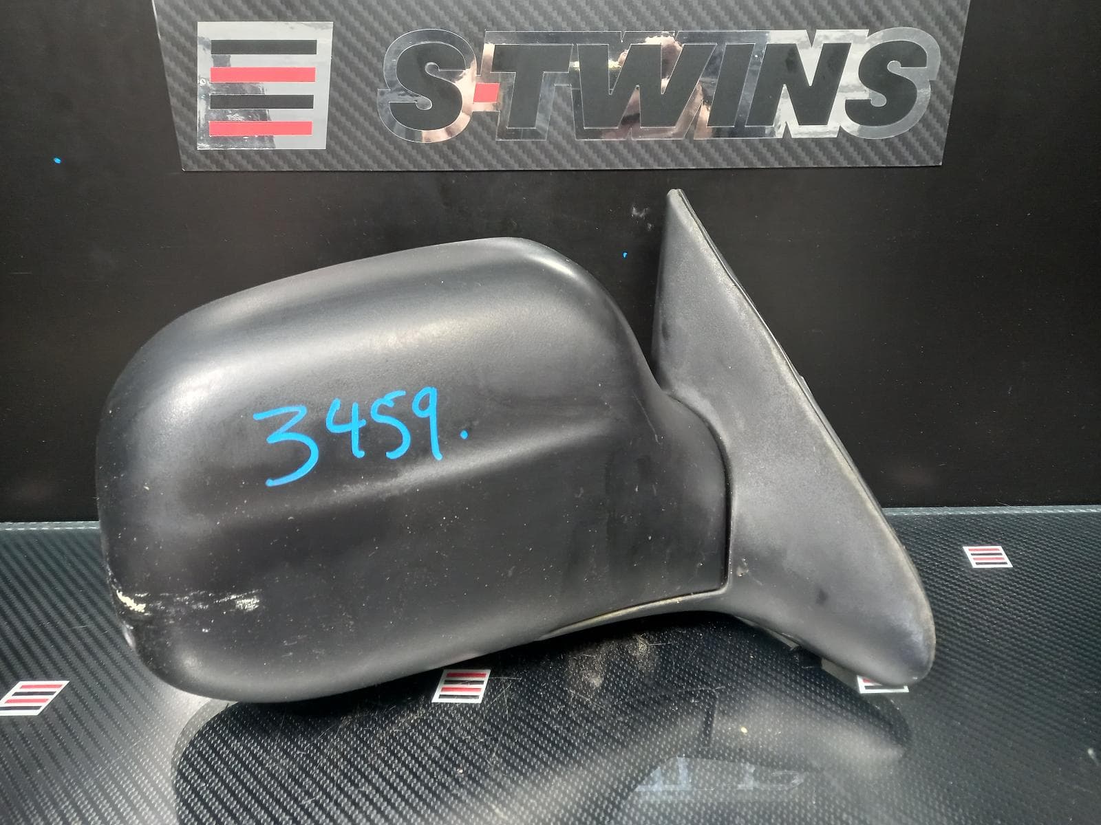 Used auto part listing image: 2004 KIA PREGIO RIGHT DOOR MIRROR CT, MANUAL, ROUND TYPE, 08/02-06/04 0000162494
