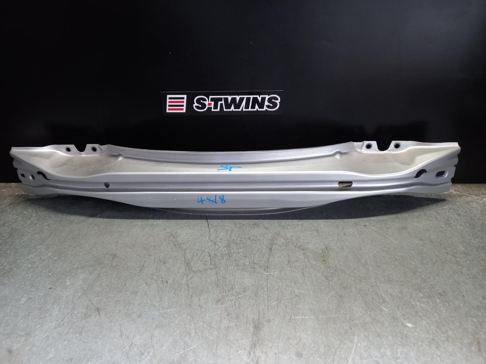 Used auto part listing image: 2016 VOLVO S60/V60 R BAR BRACKET REINFO MAIN REINFORCEMENT, F SERIES, S60, SEDAN, 12/10-12/18 0000271247