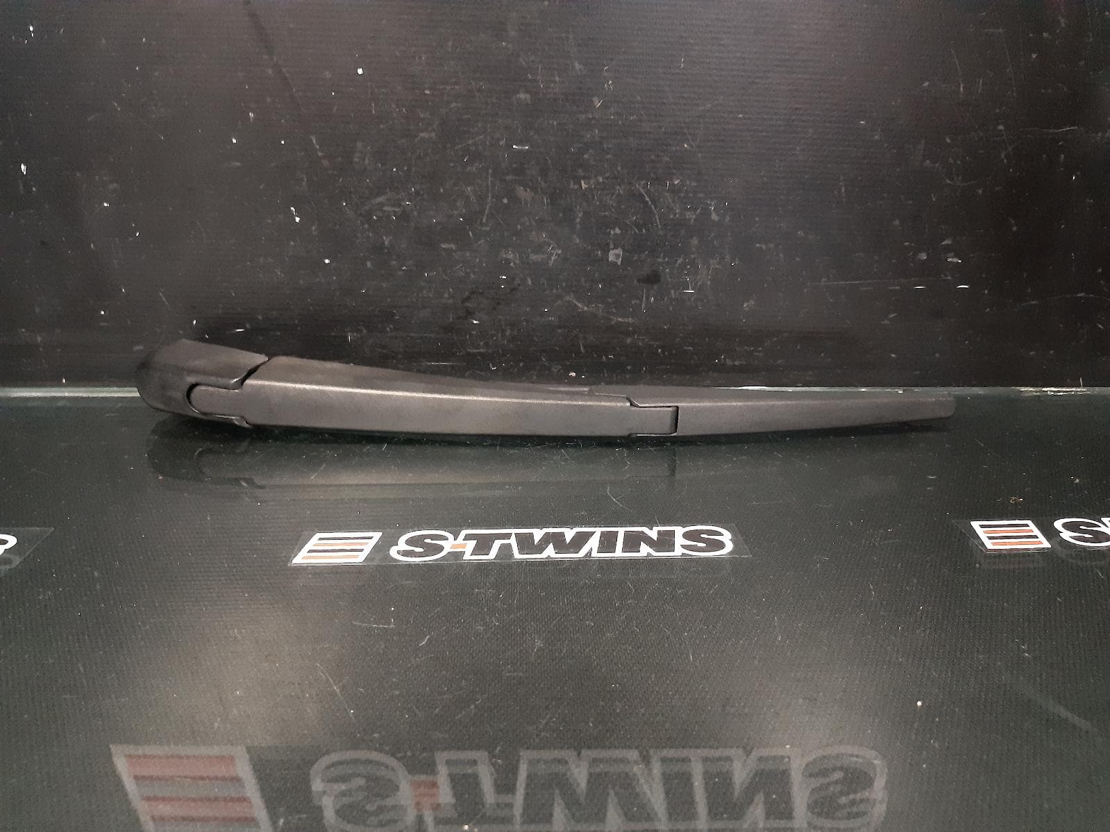 Used auto part listing image: 2013 KIA SOUL WIPER ARM AM, 04/09-01/14 0000167291