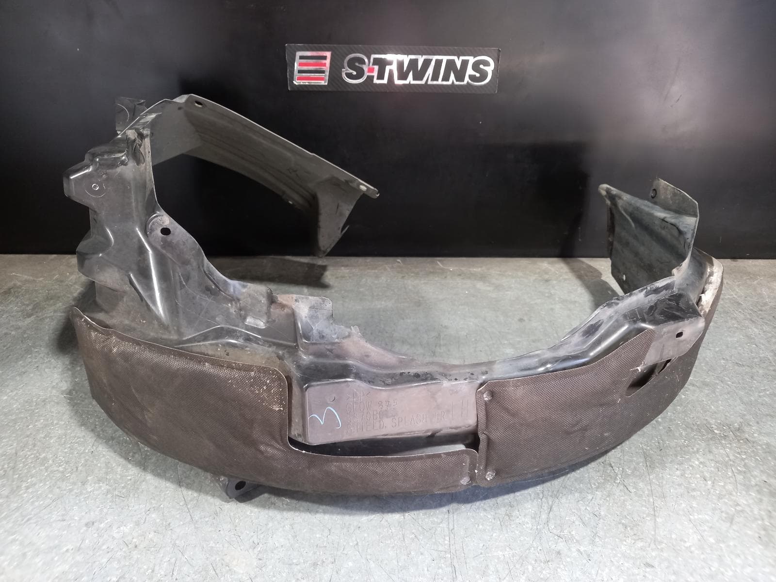 Used auto part listing image: 2018 CITROEN BERLINGO RIGHT GUARD LINER B9C, 03/09-12/18 0000231427