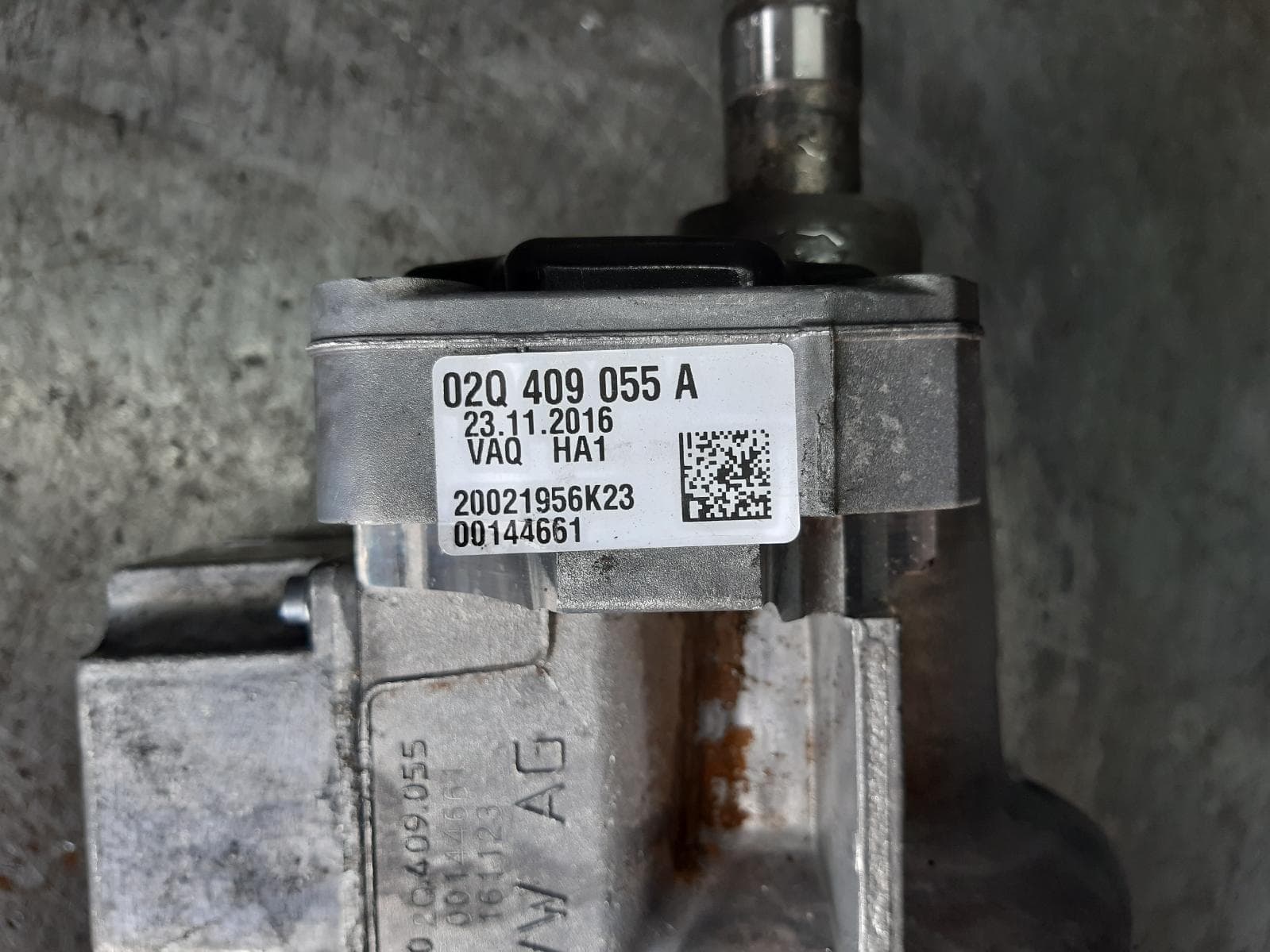 Used auto part listing image: 2017 SKODA OCTAVIA DIFFERENTIAL CENTRE FRONT, DIFF LOCK TYPE, NE, 09/13-09/20 0000169625