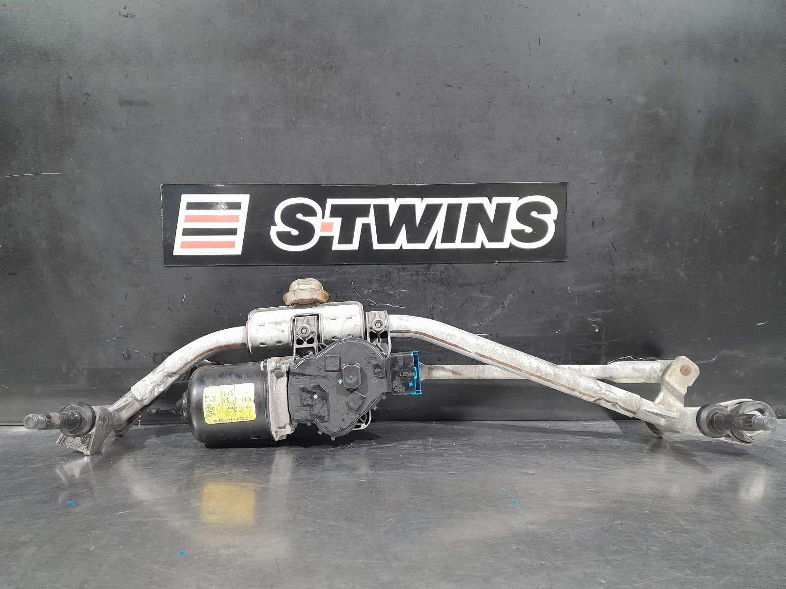Used auto part listing image: 2019 PEUGEOT PARTNER WIPER MOTOR K9, 02/19- 0000270531