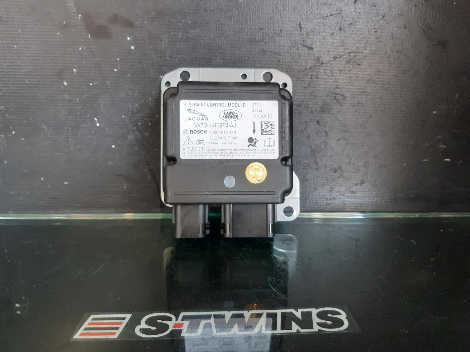 Used auto part listing image: 2015 JAGUAR XE MODULE, X760, 05/15- 0000178270