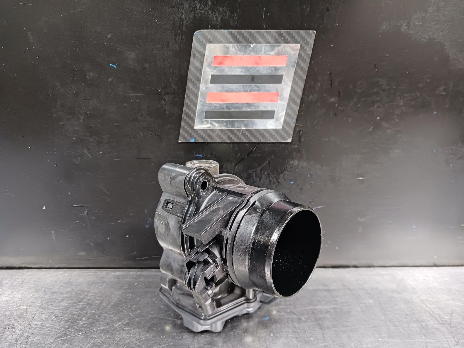 Used auto part listing image: 2015 BMW X3 THROTTLE BODY 2.0, DIESEL, xDrive20d, B47, F25, 04/14-07/17 0000233102