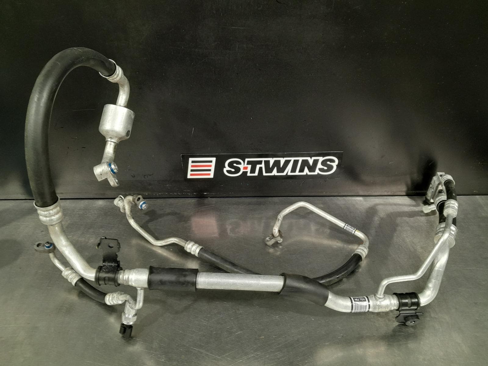 Used auto part listing image: 2020 HYUNDAI VELOSTER A C HOSES JS, 09/19-07/21 0000268641