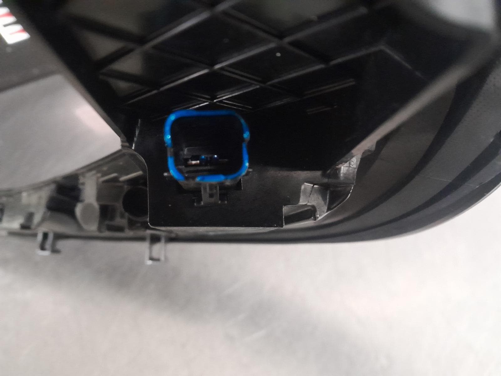 Used auto part listing image: 2017 CITROEN C4 CACTUS RIGHT INDICATOR FOG SIDE DAYTIME RUNNING LAMP, E3, 11/15-12/18 0000277410